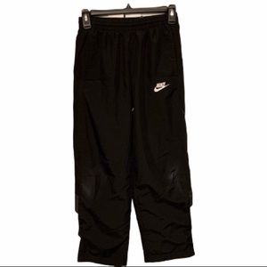 Boys Nike athletic pants size medium